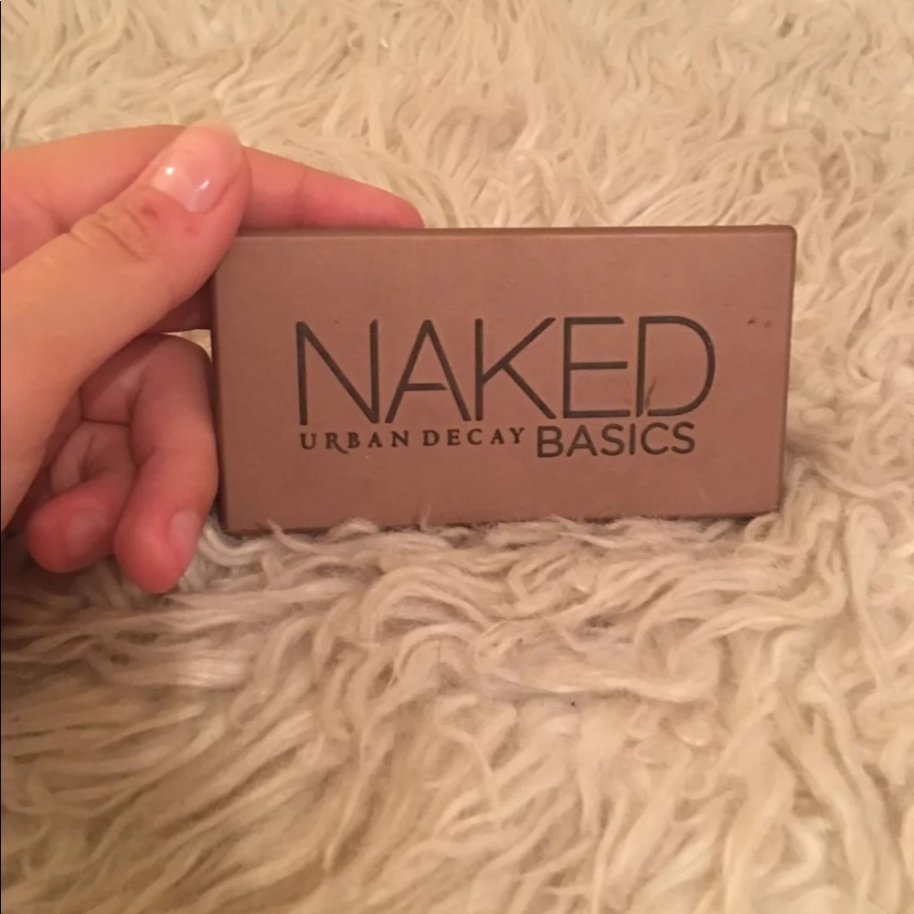 Urban decay naked basics